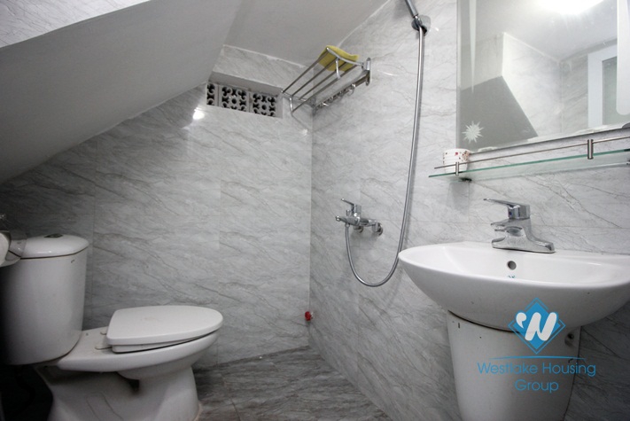 A nice house with big garden for rent in Tay ho, Ha noi